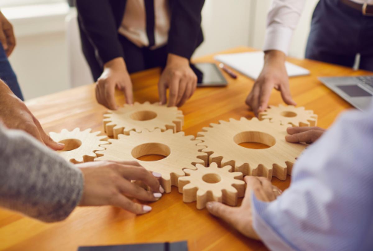 Building A Transparent Supply Chain: A How-To Guide