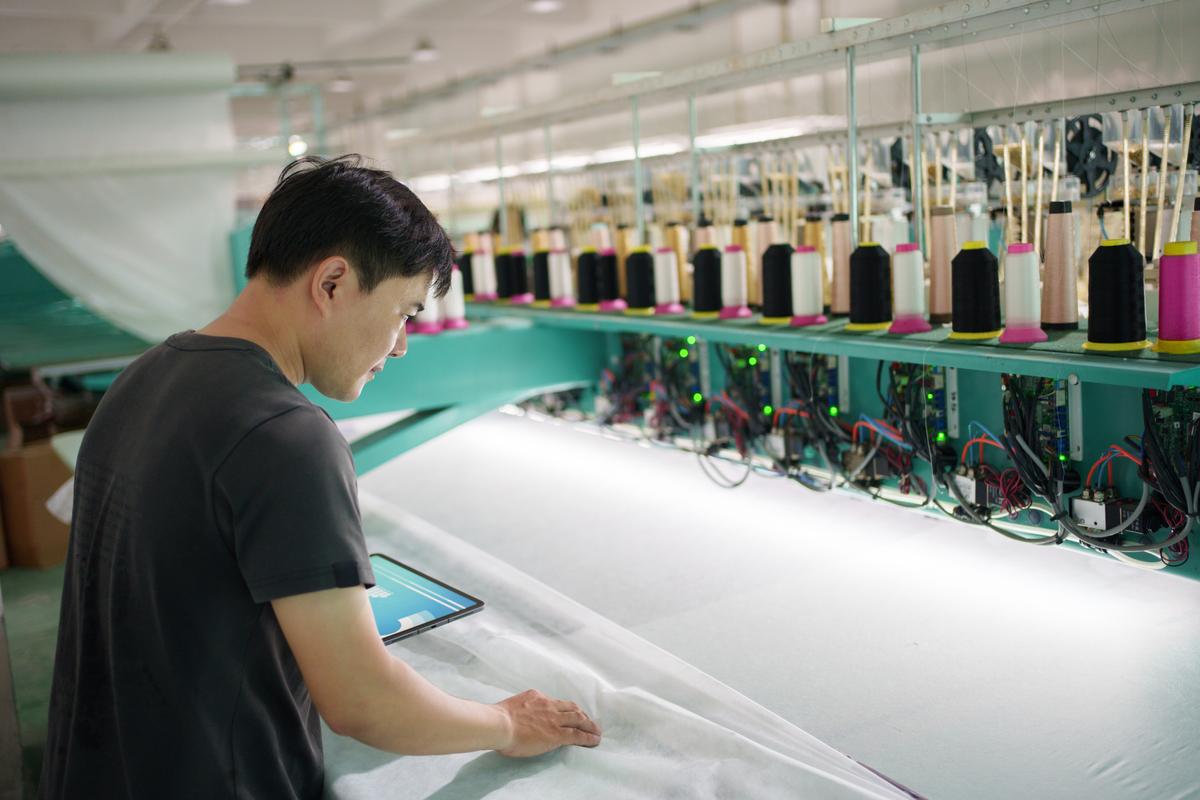 Guide to Testing: AATCC 16.3 Color Fastness to Light Standard for Textiles