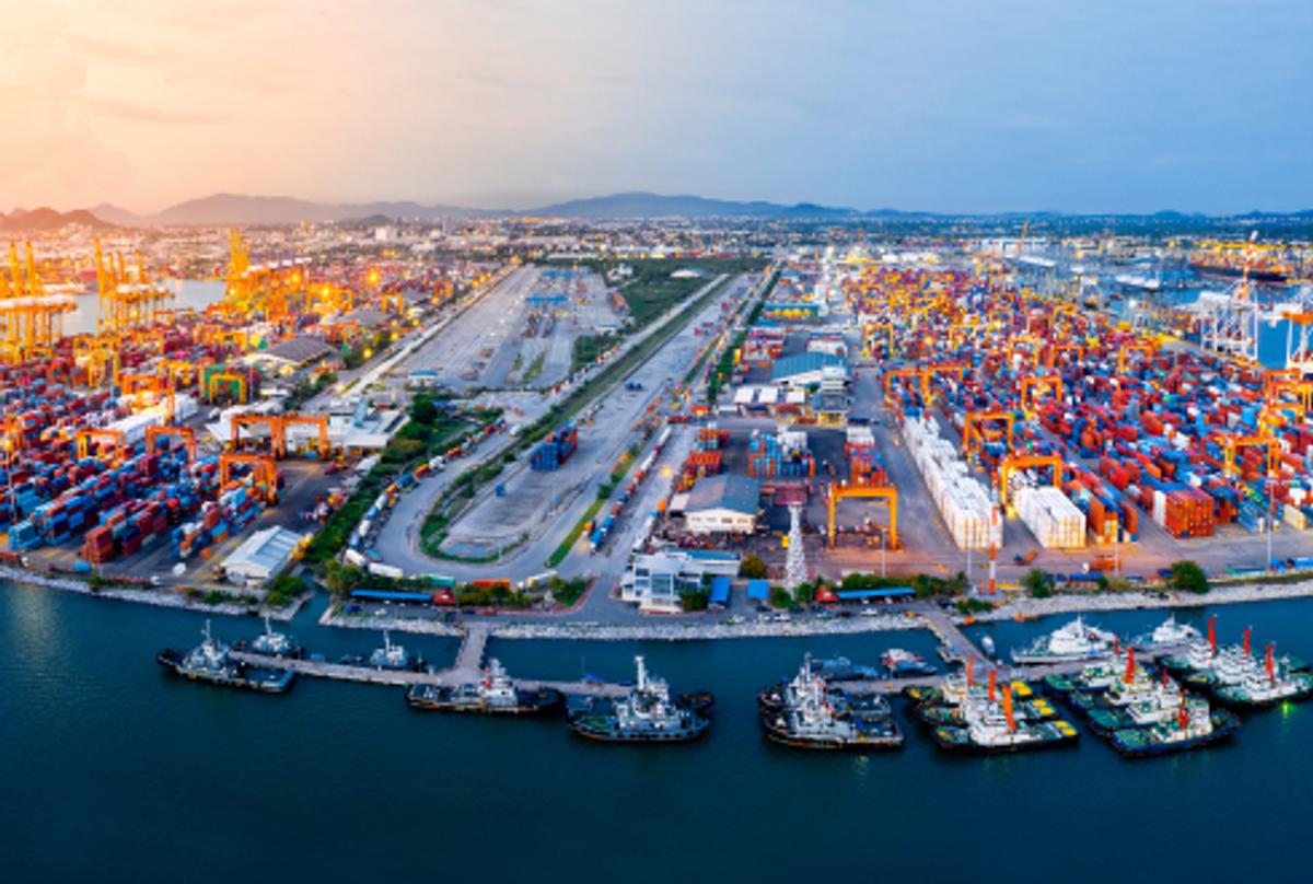 Outsourcing to Nearshore Markets Competes with Overseas Suppliers