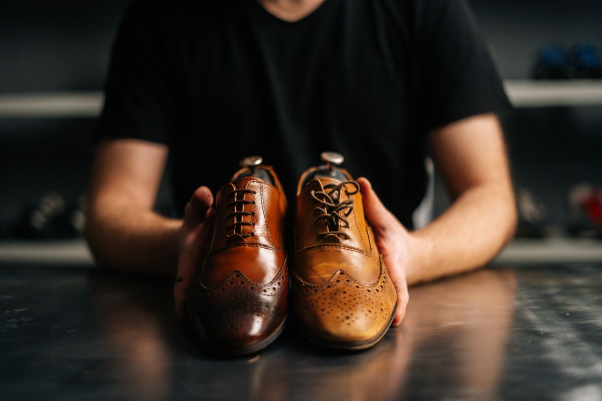 Inspecting Leather Footwear Quality: The Manufacturer’s Guide