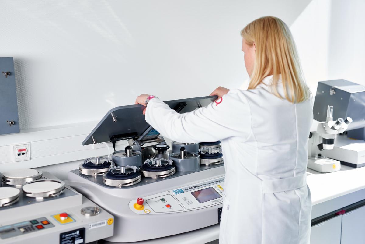 Textile Testing Labs: A Guide for Manufacturers